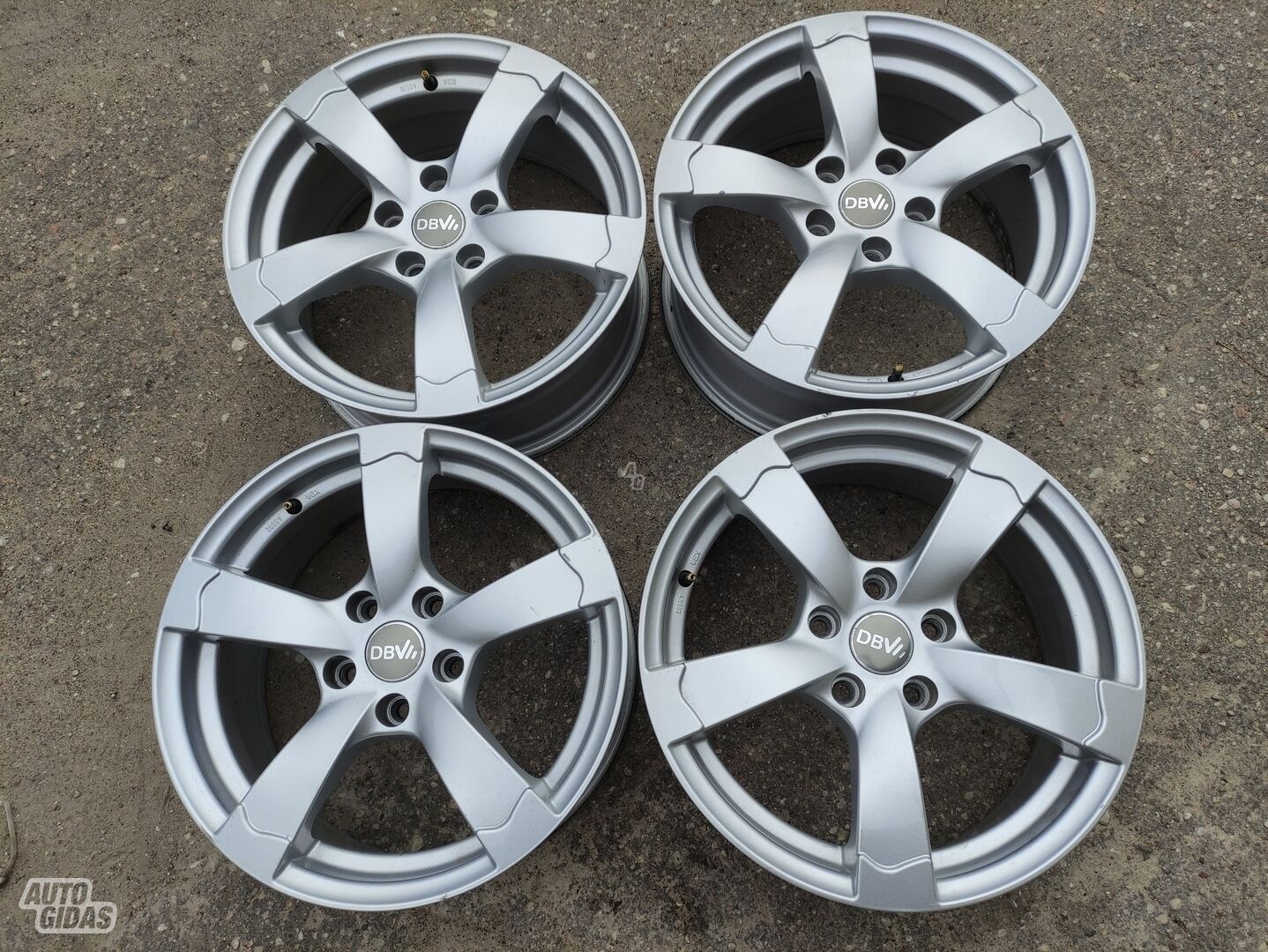 Dip Hyundai/Kia/Toyot/Ho light alloy R17 rims