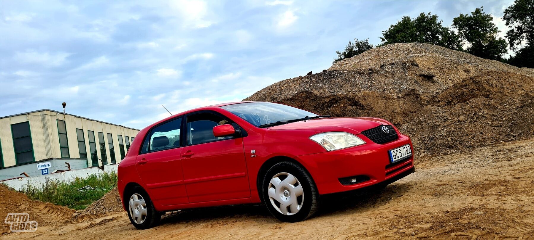 Toyota Corolla 2002 г Хэтчбек