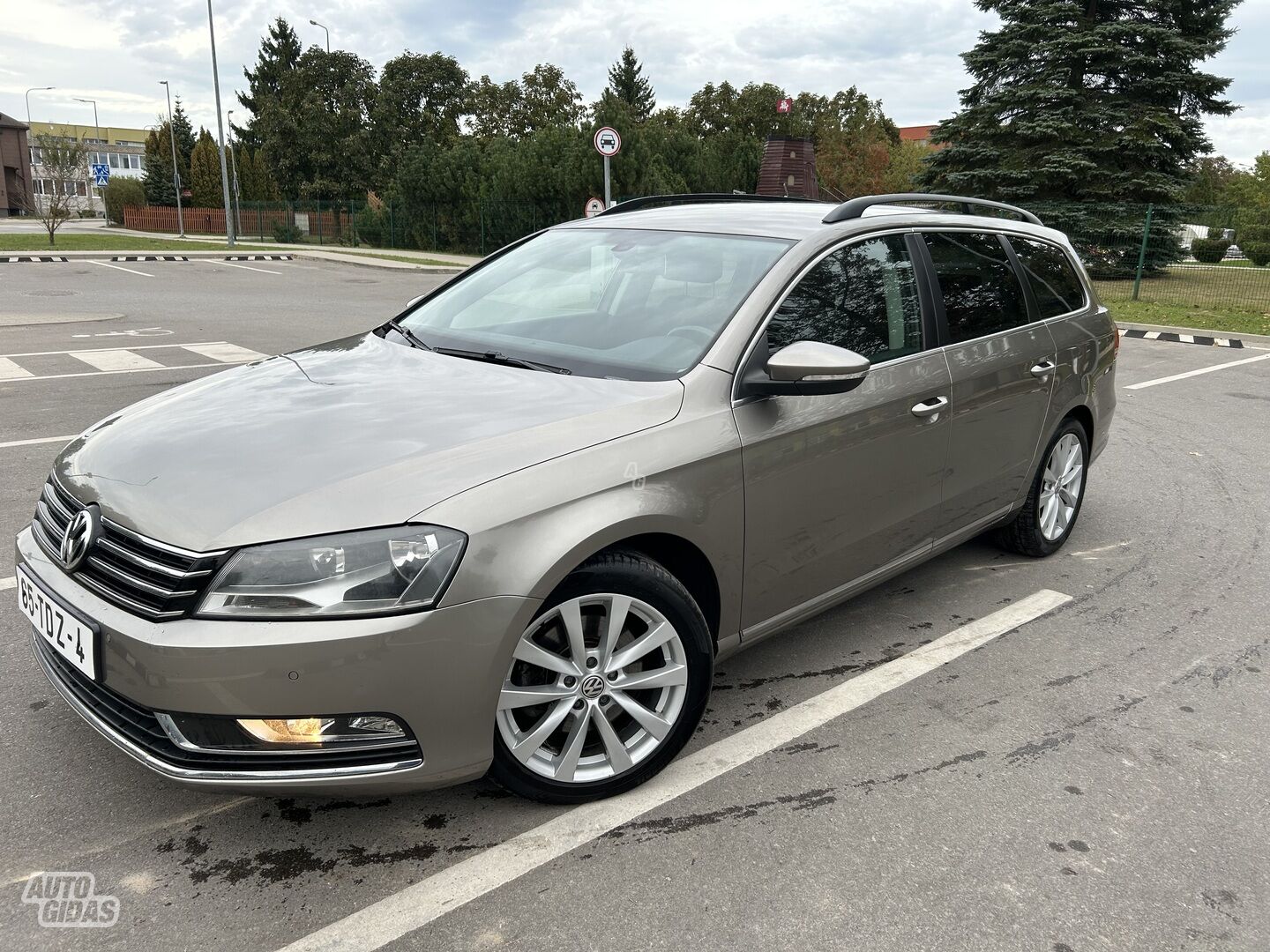 Volkswagen Passat 2012 m Universalas