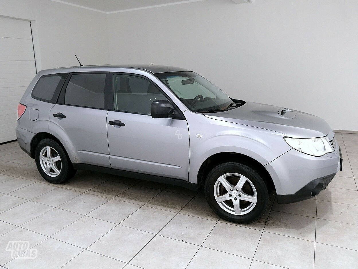 Subaru Forester D 2010 y