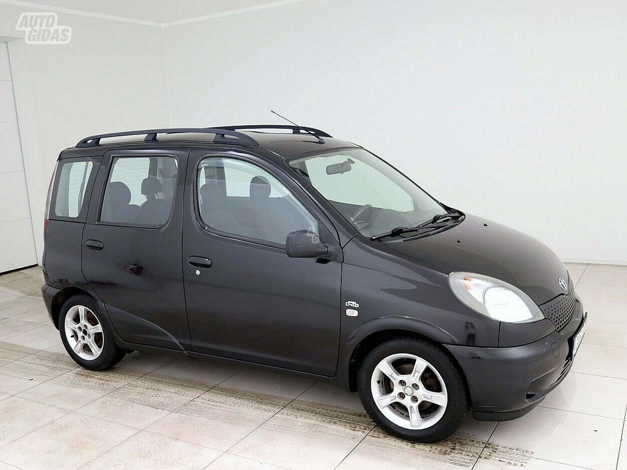 Toyota Yaris Verso D-4D 2002 m