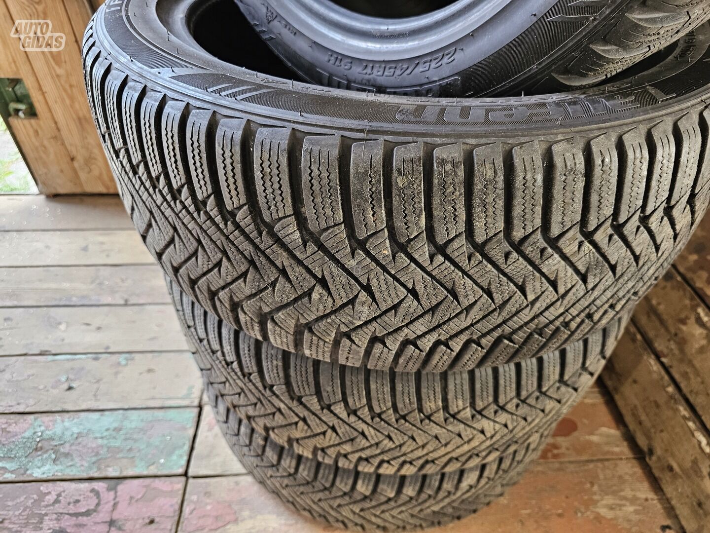 Laufenn R17 winter tyres passanger car