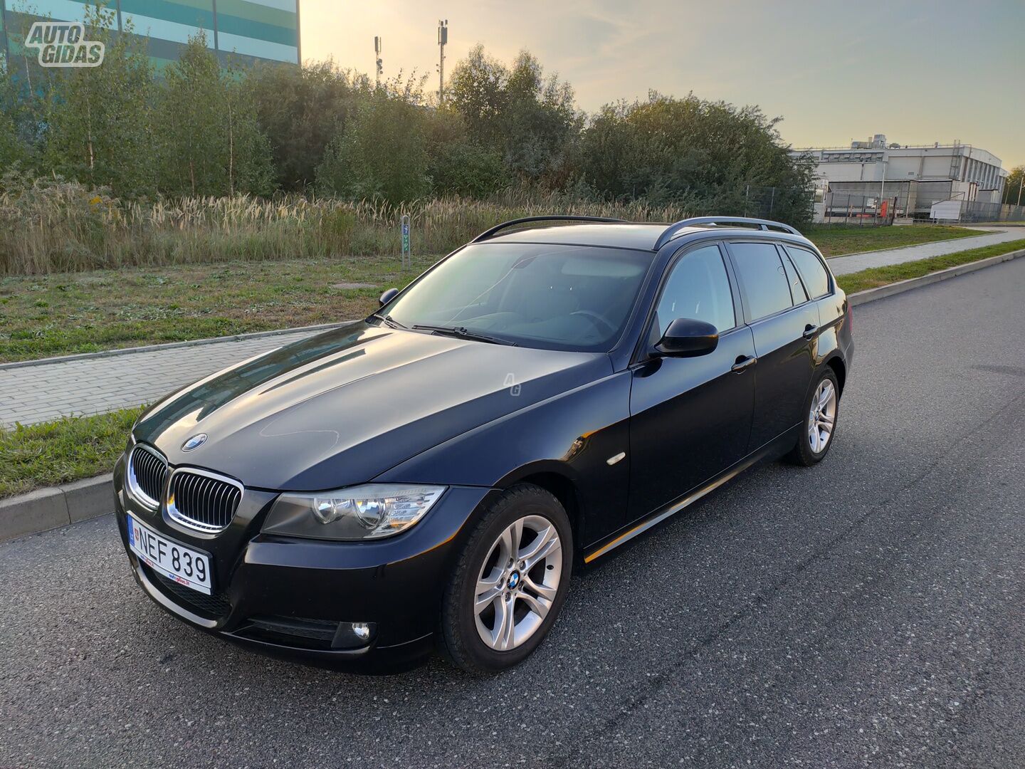 Bmw 318 E91 2009 г