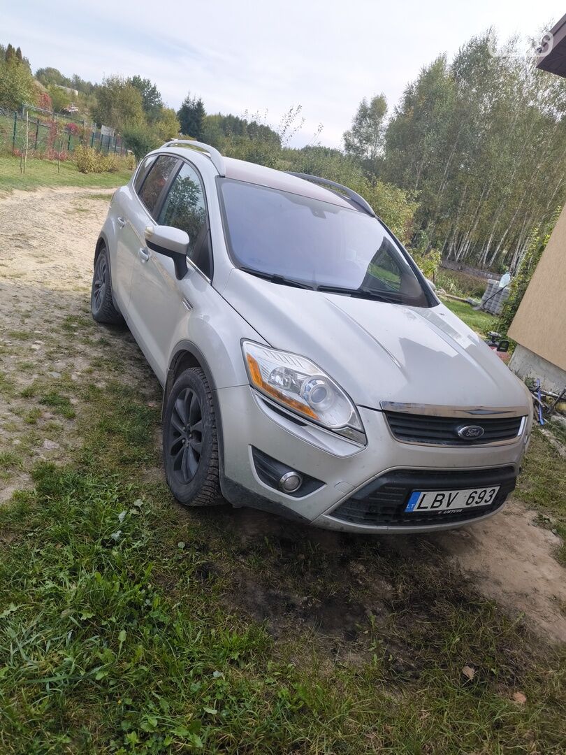 Ford Kuga 2008 г Внедорожник / Кроссовер