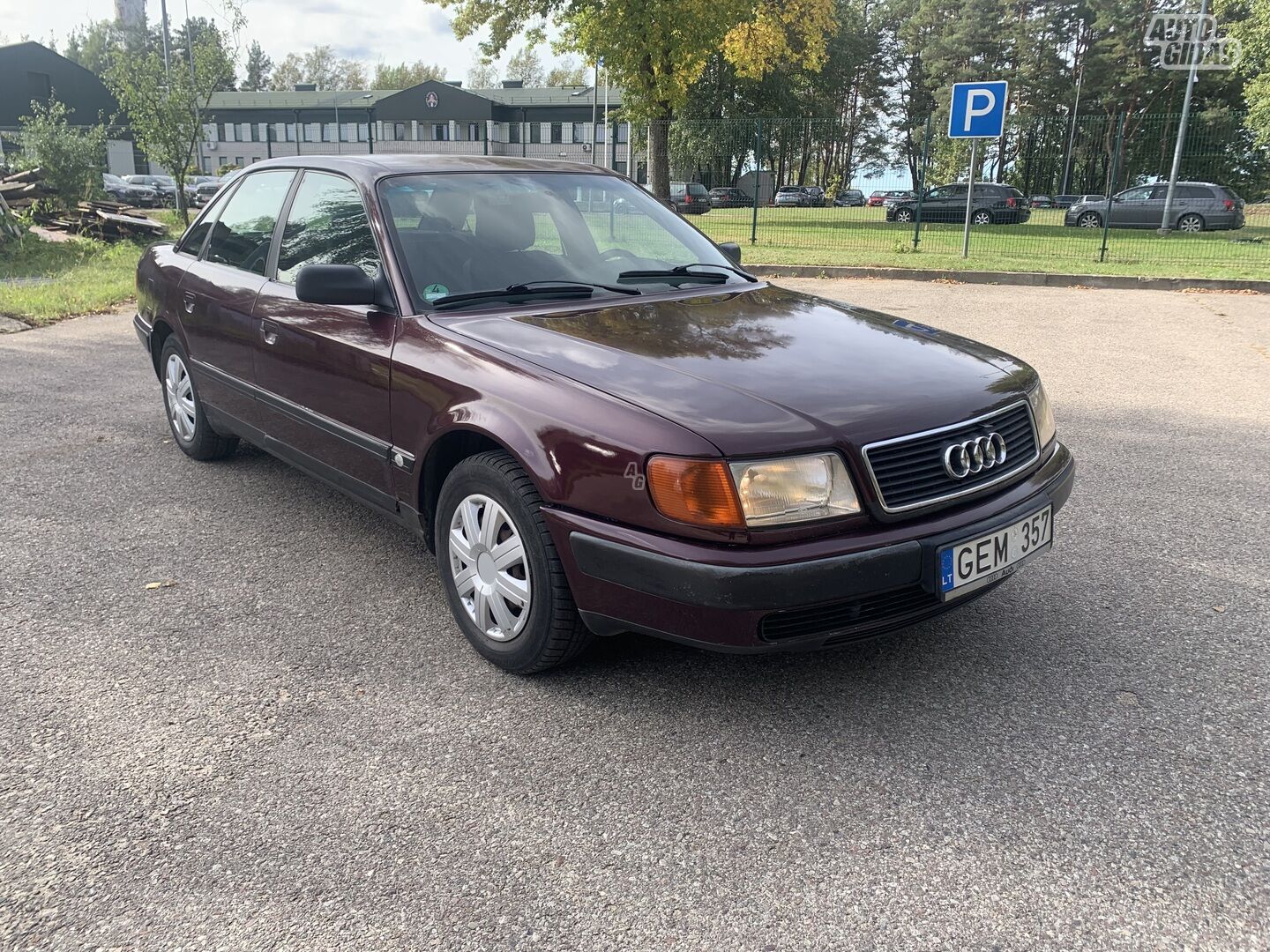 Audi 100 1993 г Седан