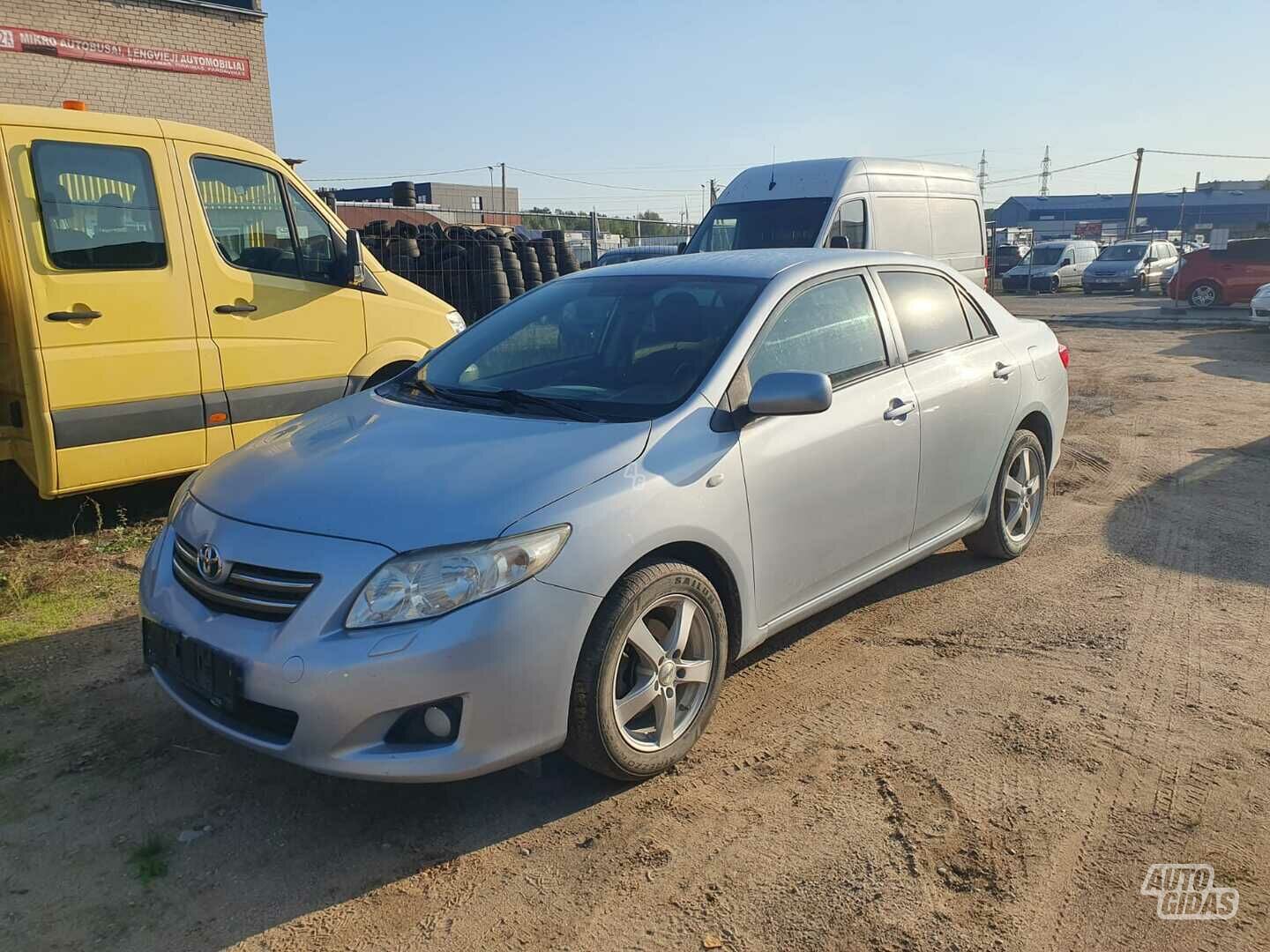 Toyota Corolla 2007 г Седан