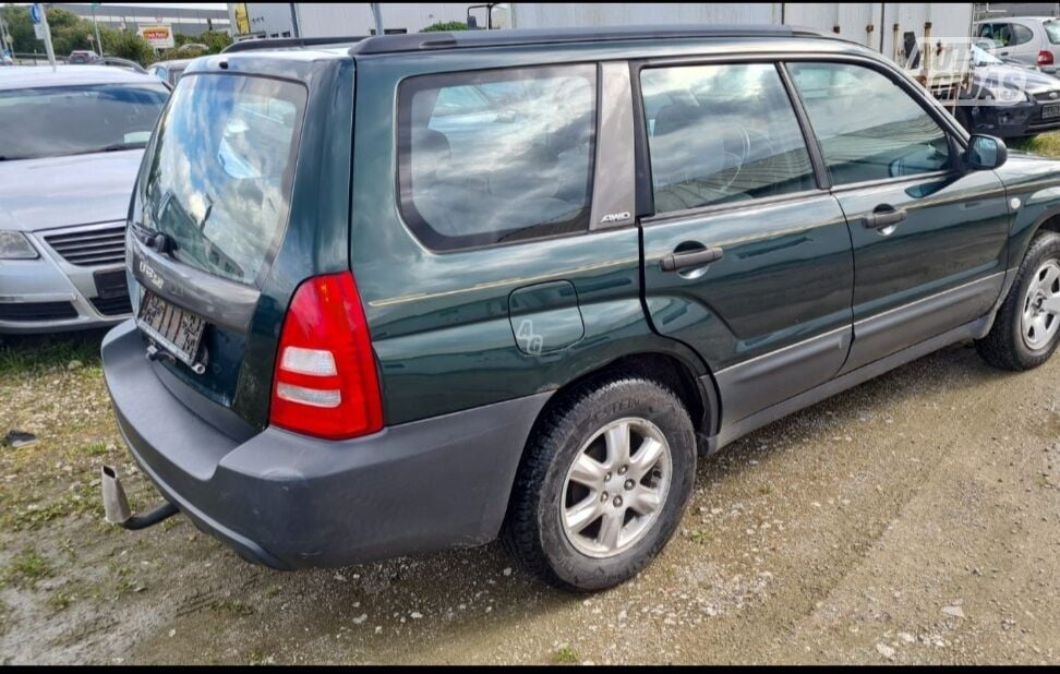 Subaru Forester 2003 г Внедорожник / Кроссовер