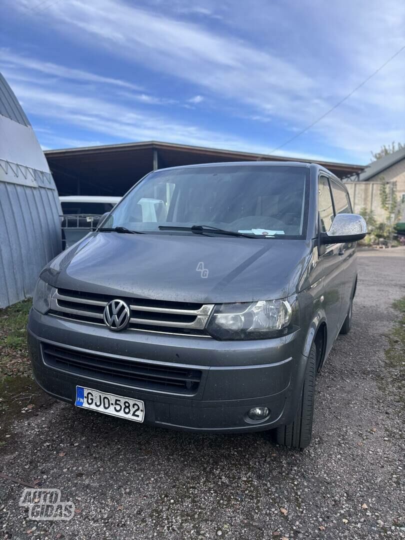 Volkswagen Transporter 2011 y Heavy minibus