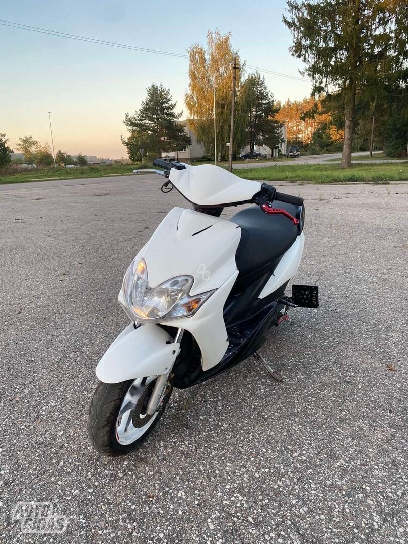 Yamaha JOG 2003 y Scooter / moped