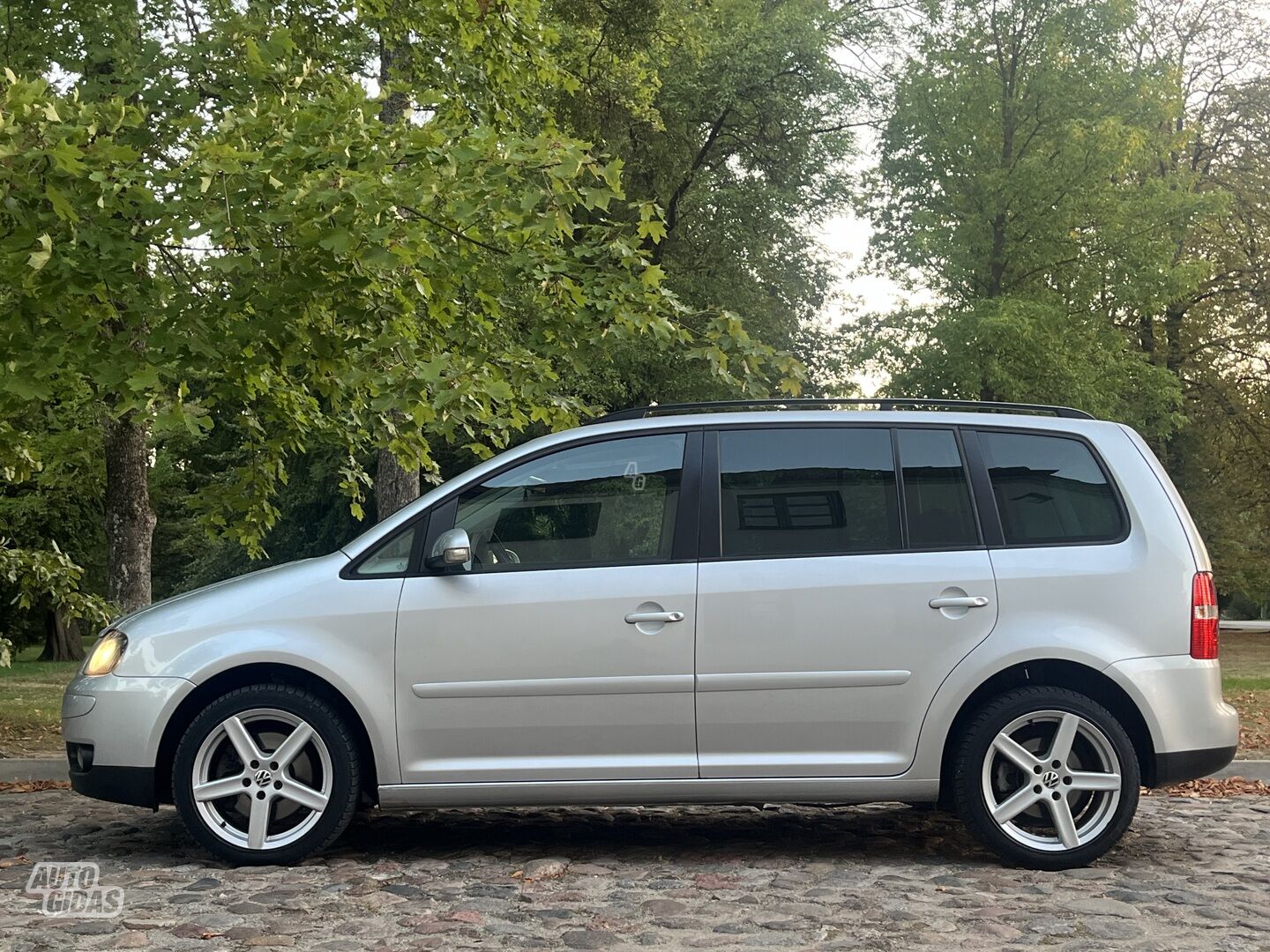 Volkswagen Touran 2006 y Van