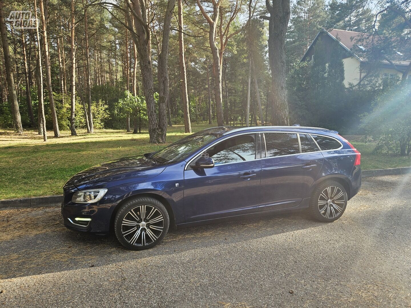 Volvo V60 2015 y Wagon