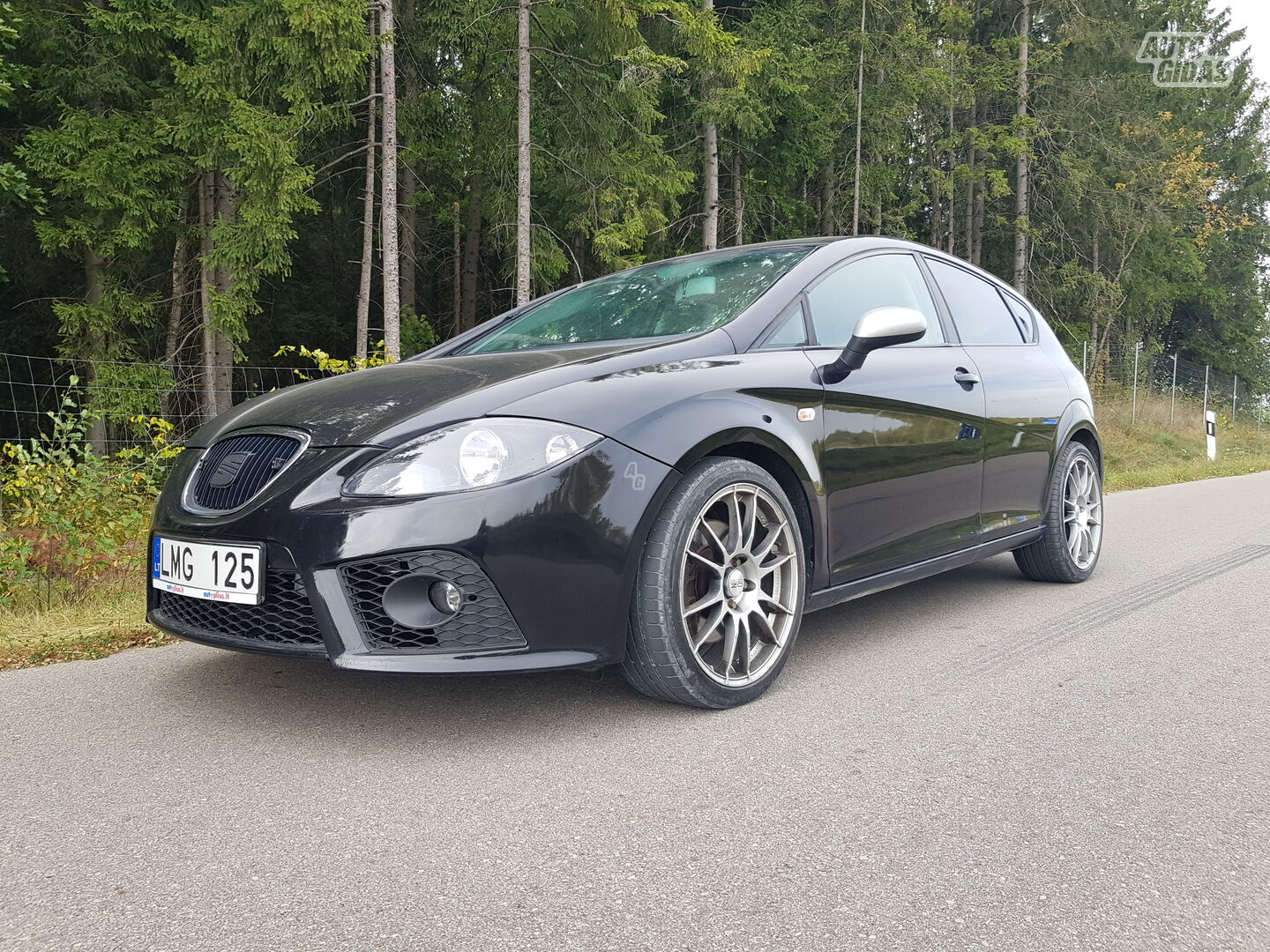 Seat Leon 2009 г Хэтчбек