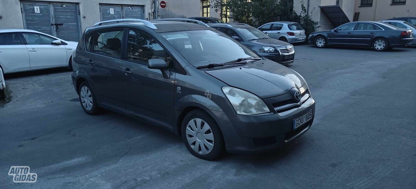 Toyota Corolla Verso 2005 y Van