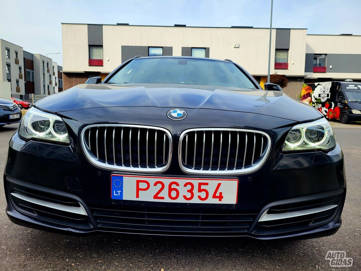 Bmw 530 F11 2013 г