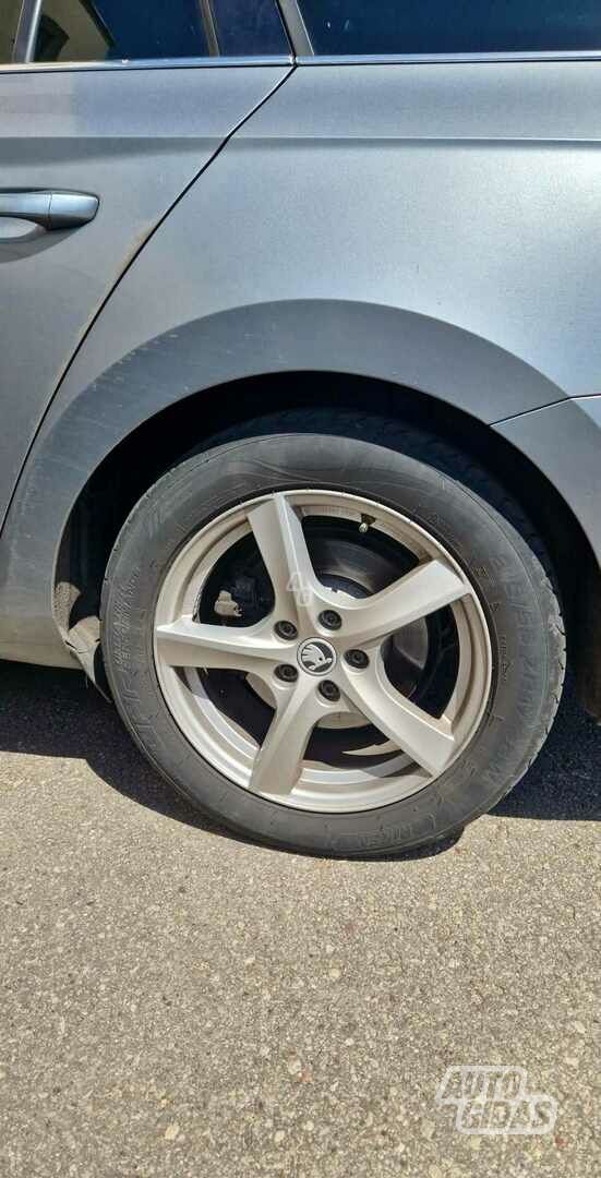 Skoda Superb light alloy R17 rims