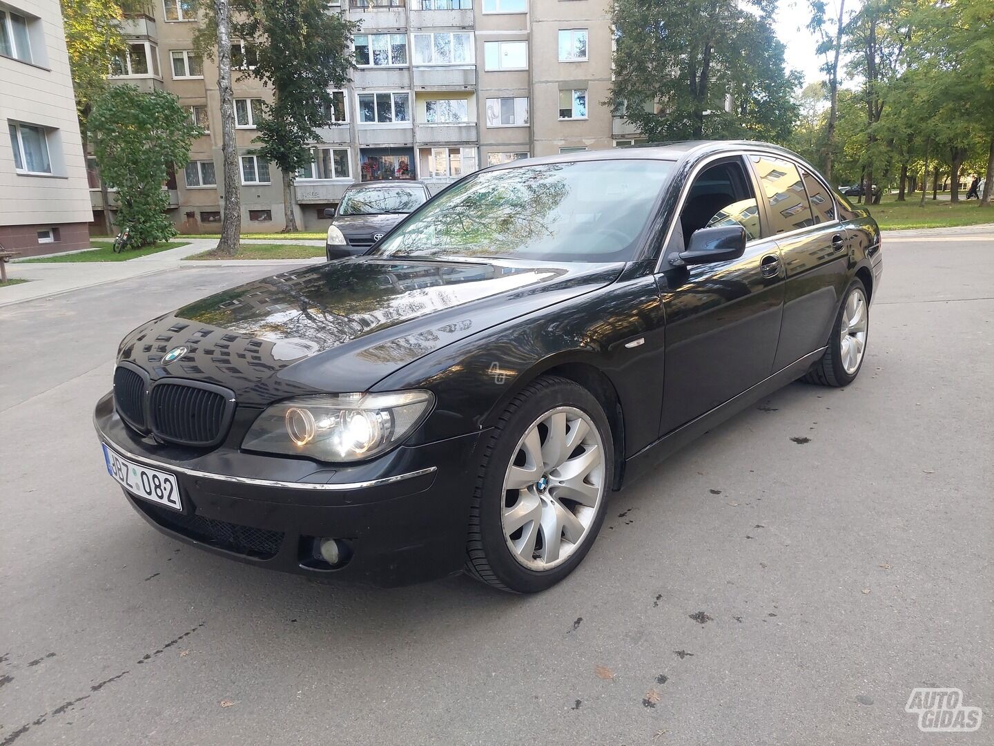 Bmw 750 2006 г Лимузин