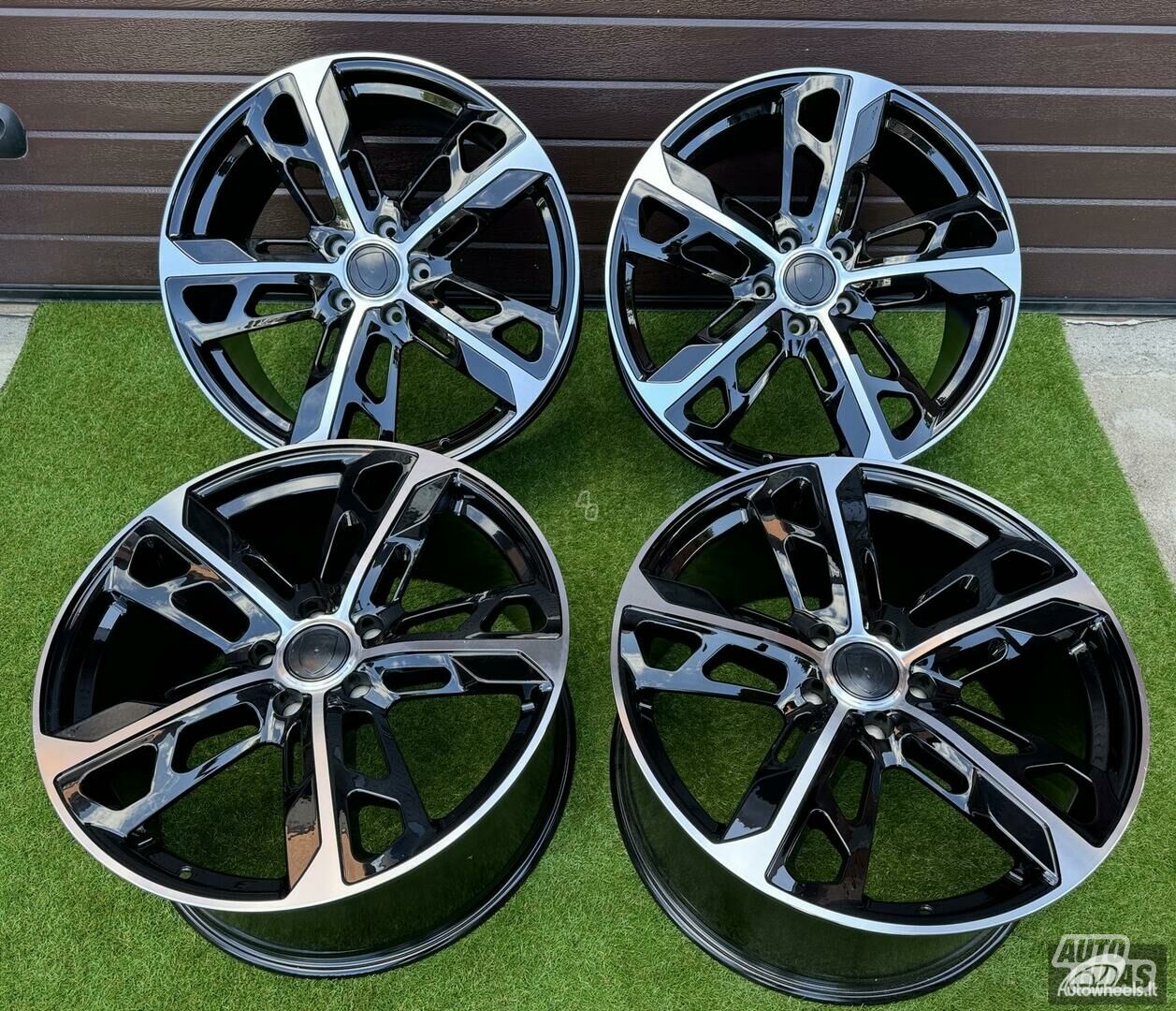 Autowheels Porsche Taycan style defektas литые R21 диски