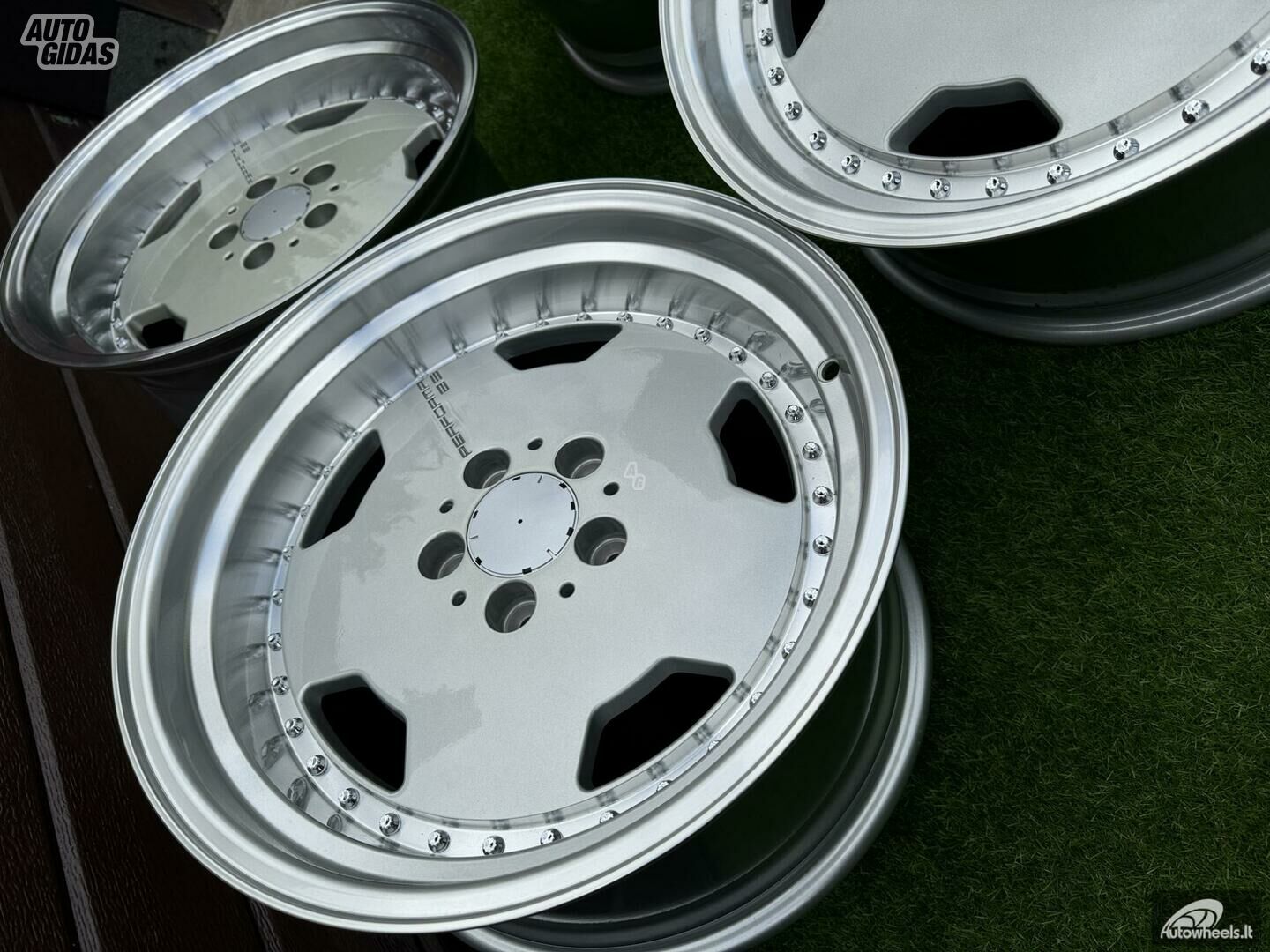 Autowheels Mercedes Performa 25 defektas light alloy R17 rims