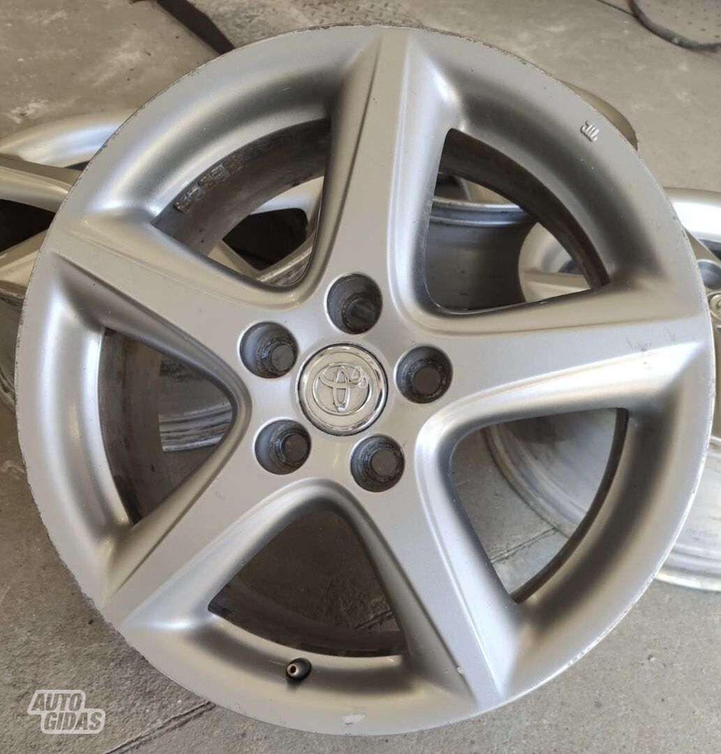 Light alloy R17 rims