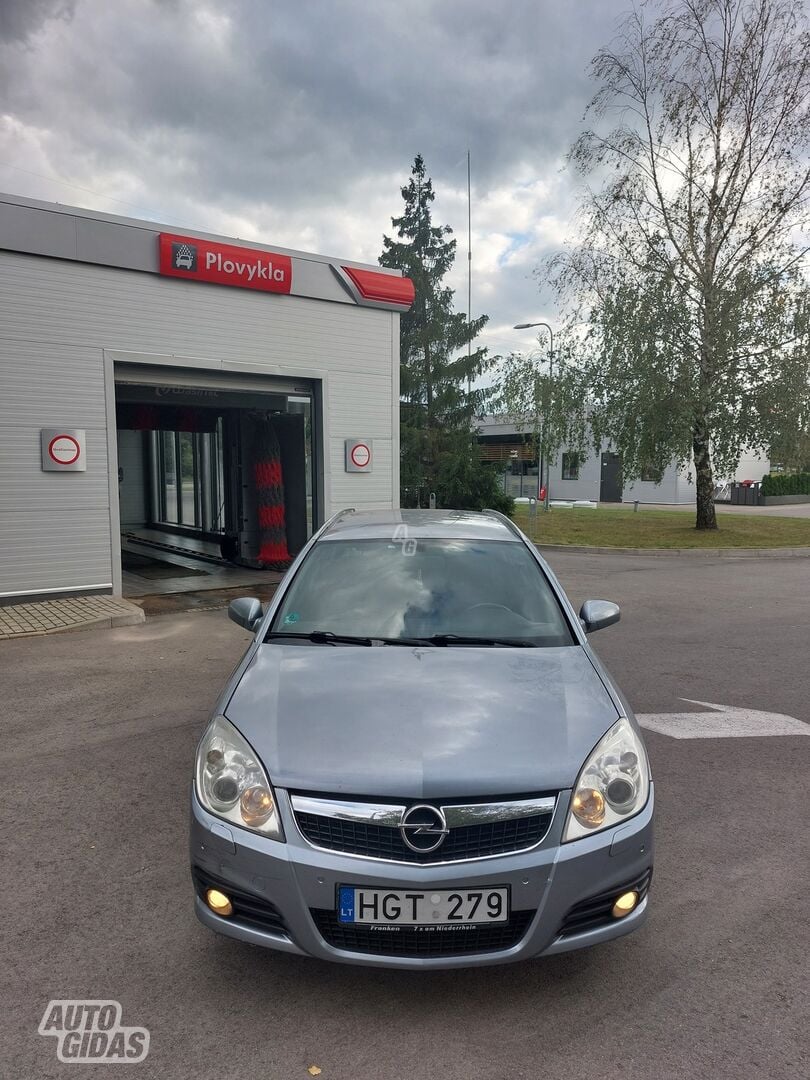 Opel Signum 2005 m Hečbekas