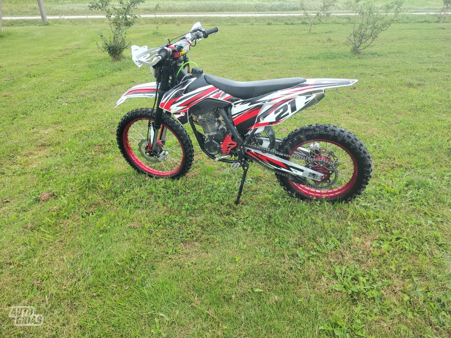 Honda CRF 2022 y Motocross / Supermoto motorcycle