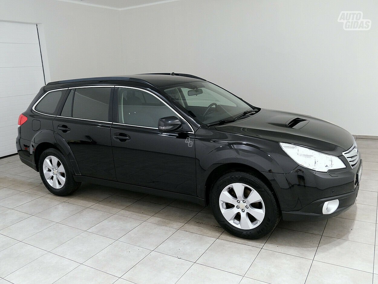 Subaru OUTBACK TD 2011 г