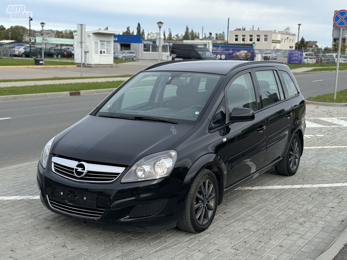 Opel Zafira 2012 y Van