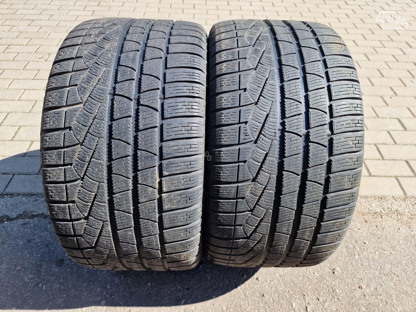 Pirelli SOTTOZERO W240 Serie R19 зимние шины для автомобилей