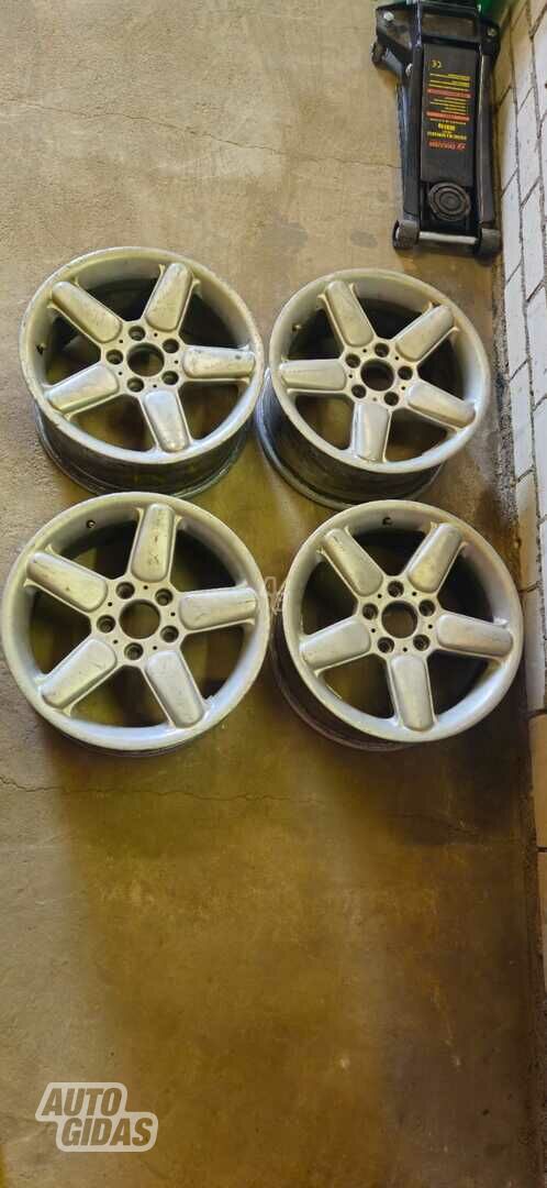 AC Schnitzer light alloy R17 rims