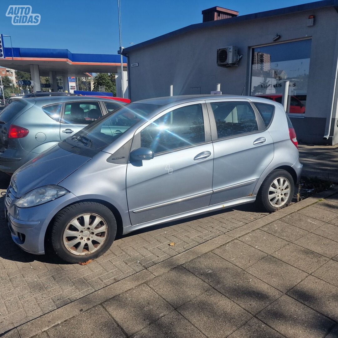 Mercedes-Benz A 170 2006 m Hečbekas