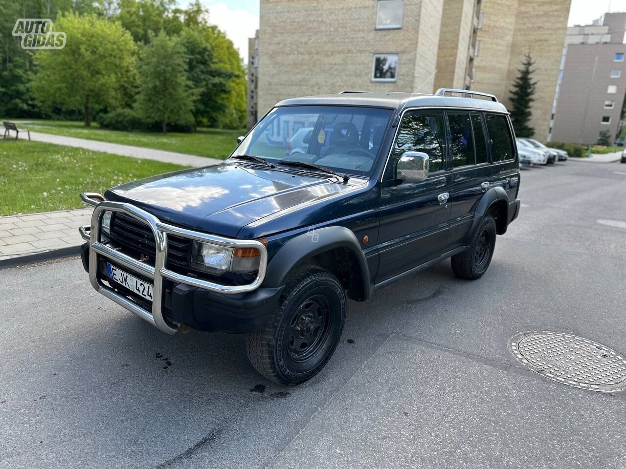 Mitsubishi Pajero 2000 y Off-road / Crossover