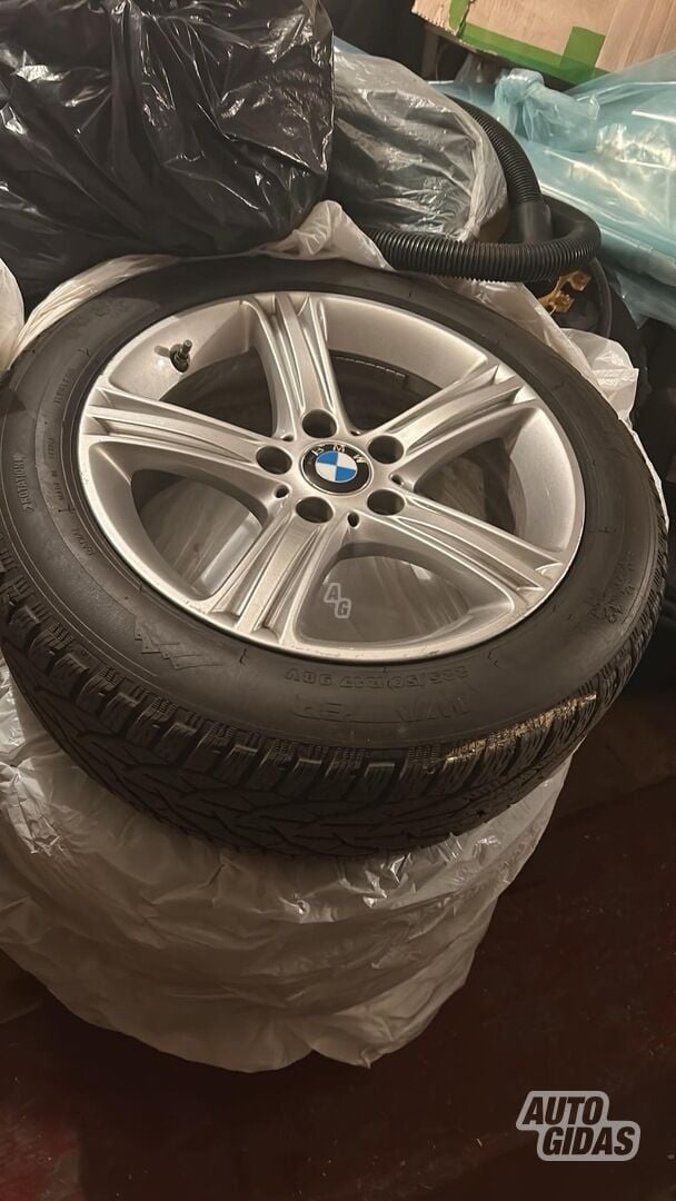 BMW light alloy R17 rims