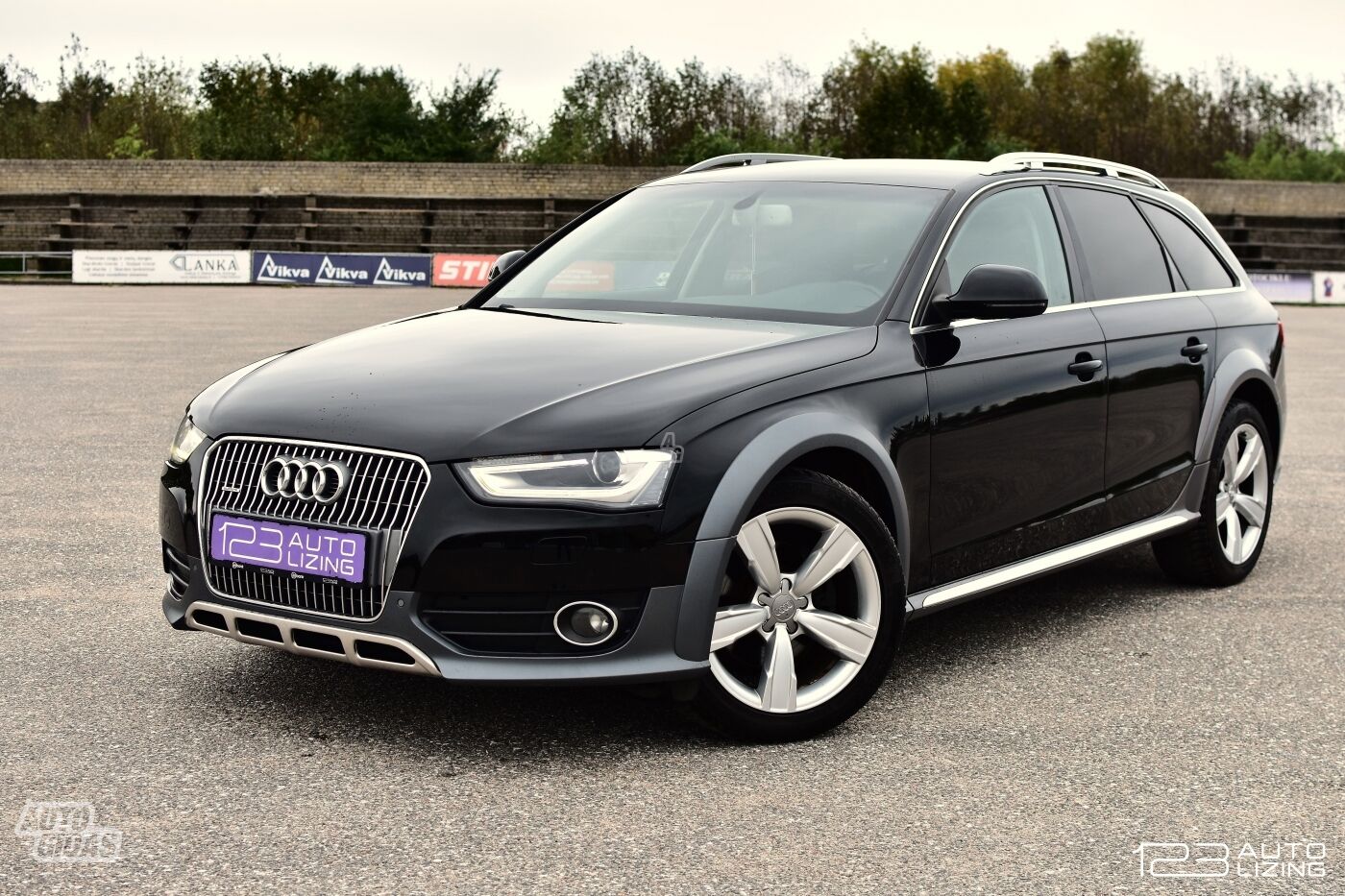 Audi A4 ALLROAD 2015 г Универсал