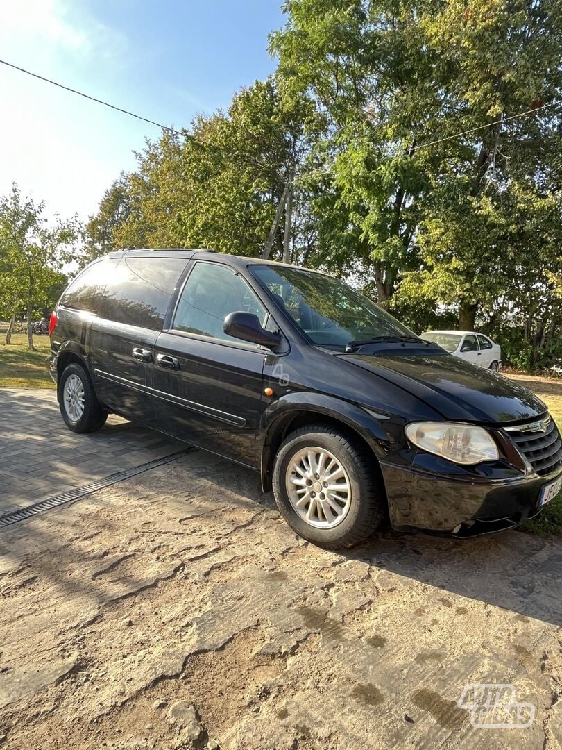 Chrysler Voyager 2004 г Минивэн