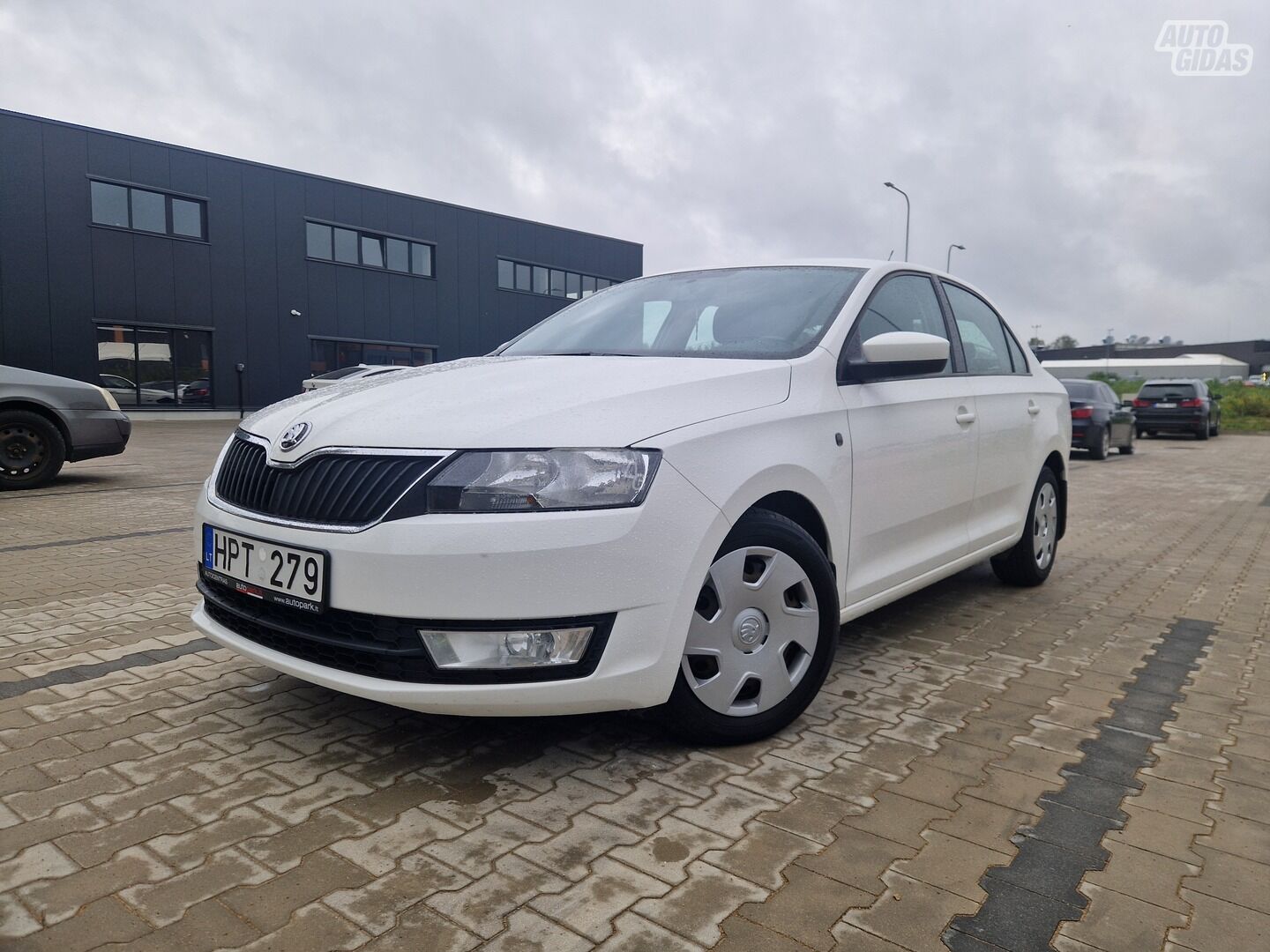 Skoda RAPID SPACEBACK 2015 г