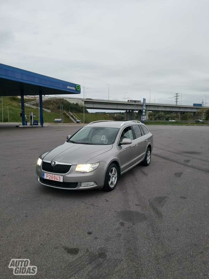 Skoda Superb II 2011 г