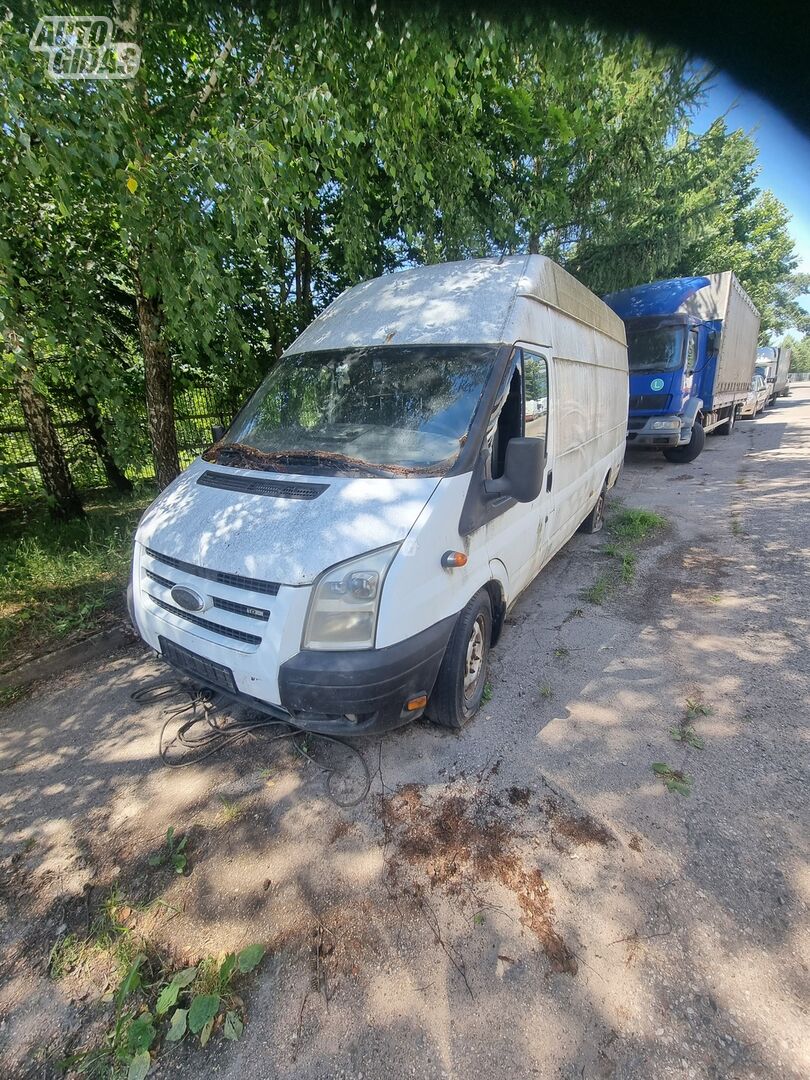 Ford Transit 2010 г Грузовой микроавтобус