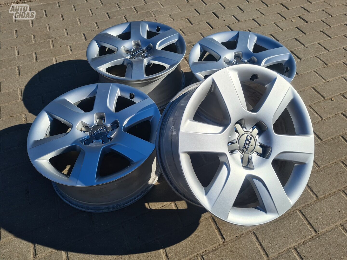 Audi A4 Allroad B9, A5 A4 Allroad light alloy R17 rims