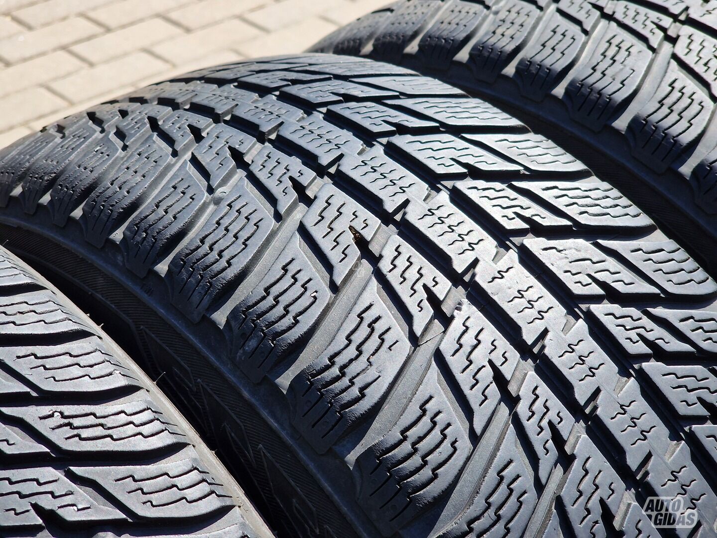 Nokian WR SUW 3 GEROS R17 winter tyres passanger car