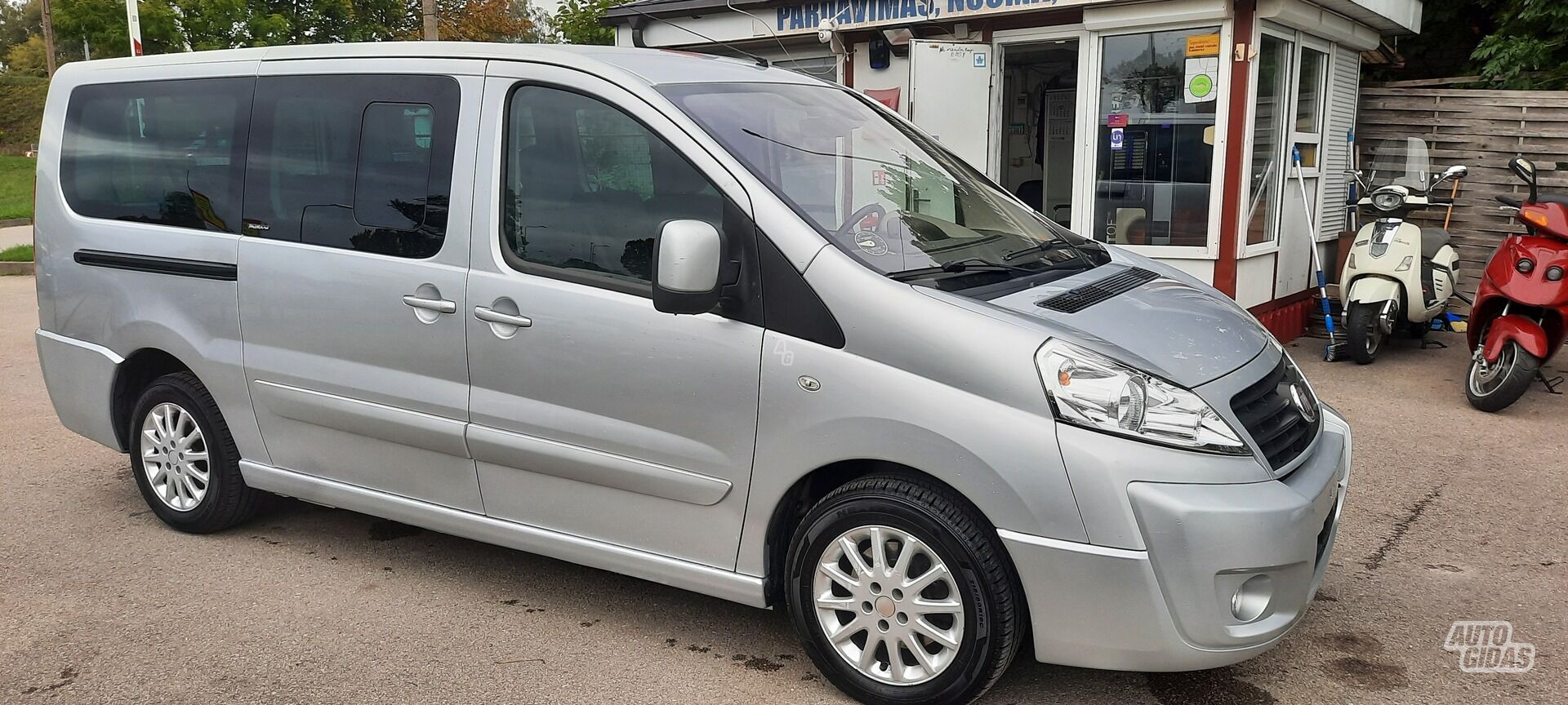 Fiat Scudo 2011 г Микроавтобус