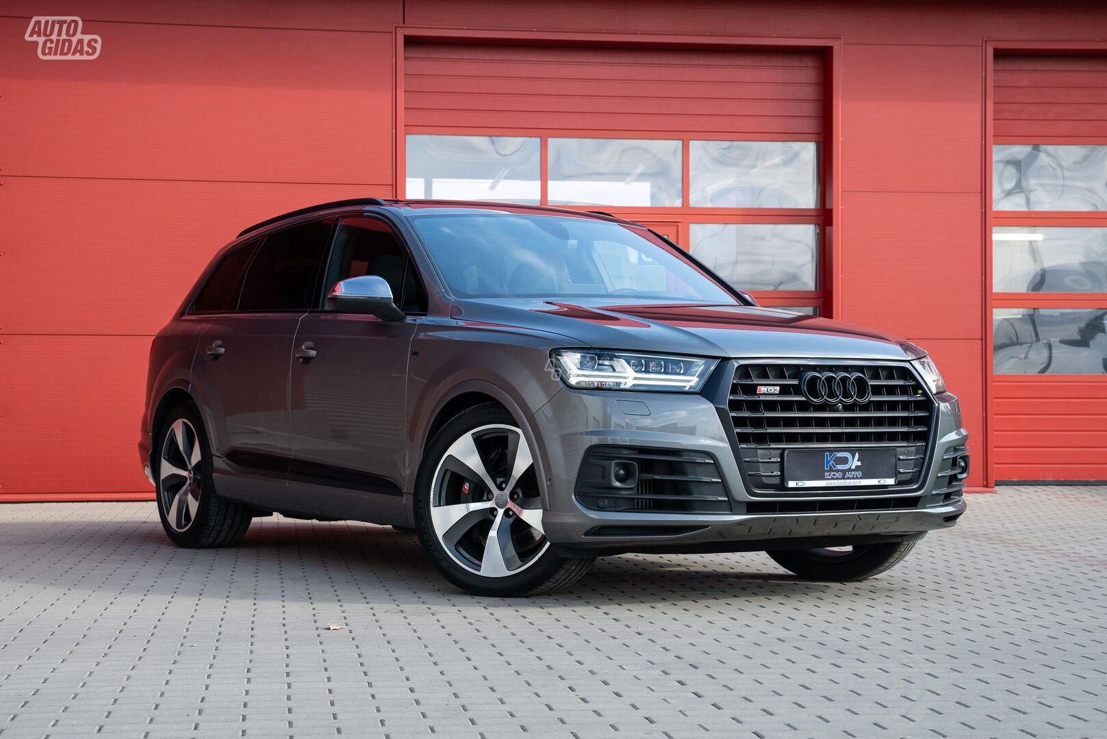 Audi SQ7 2016 m Visureigis / Krosoveris