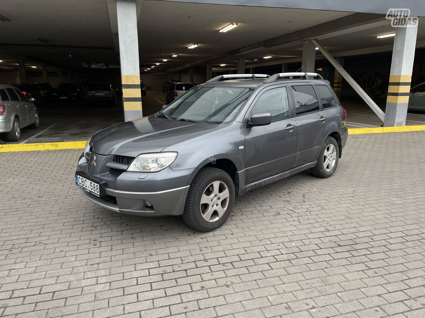 Mitsubishi Outlander I 4x4 2006 y