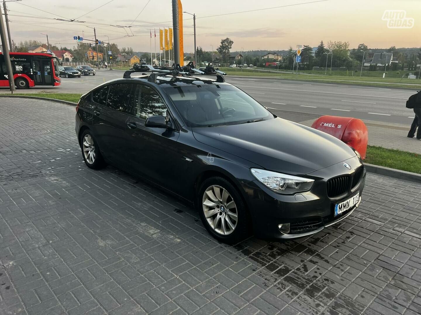 Bmw 530 Gran Turismo 2012 y Hatchback