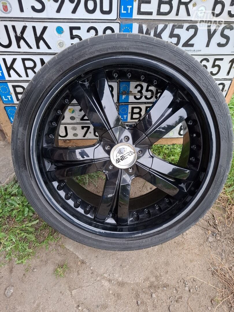 Antera Touareg light alloy R22 rims