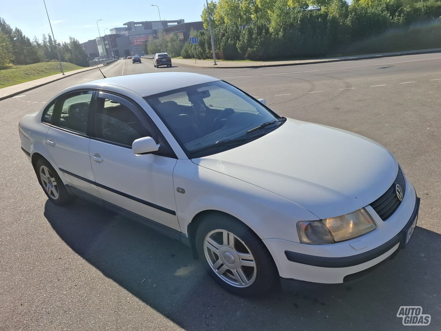 Volkswagen Passat B5 1998 y