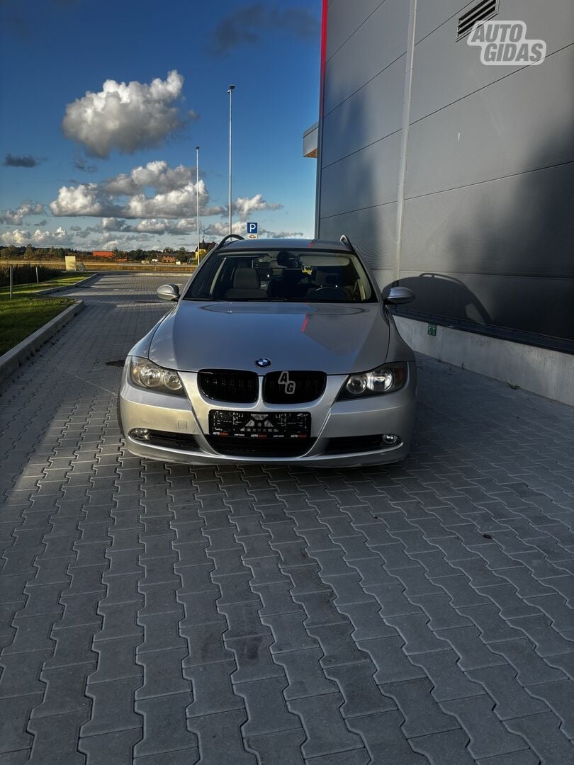 Bmw 320 E91 2007 m