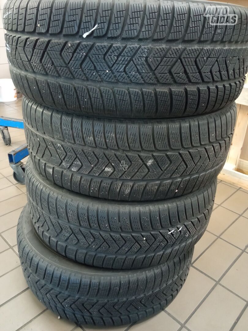 R20 winter tyres passanger car