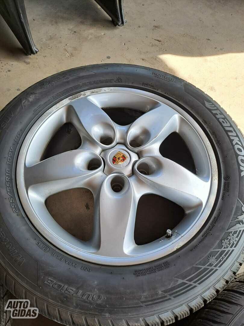 Porsche Cayenne light alloy R18 rims