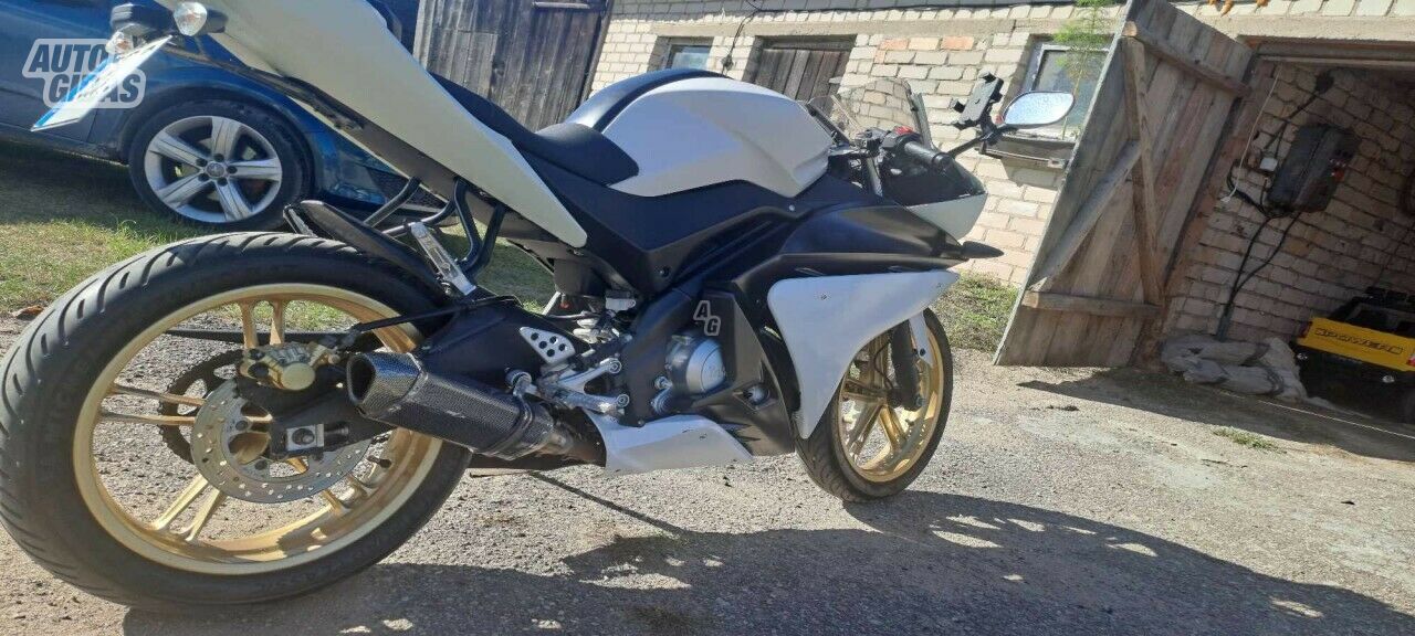 Yamaha YZF 2013 m Sportinis / Superbike motociklas