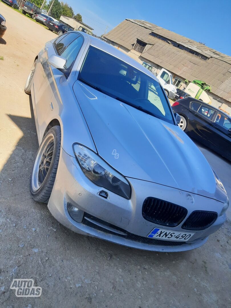 Bmw 525 2010 г Седан